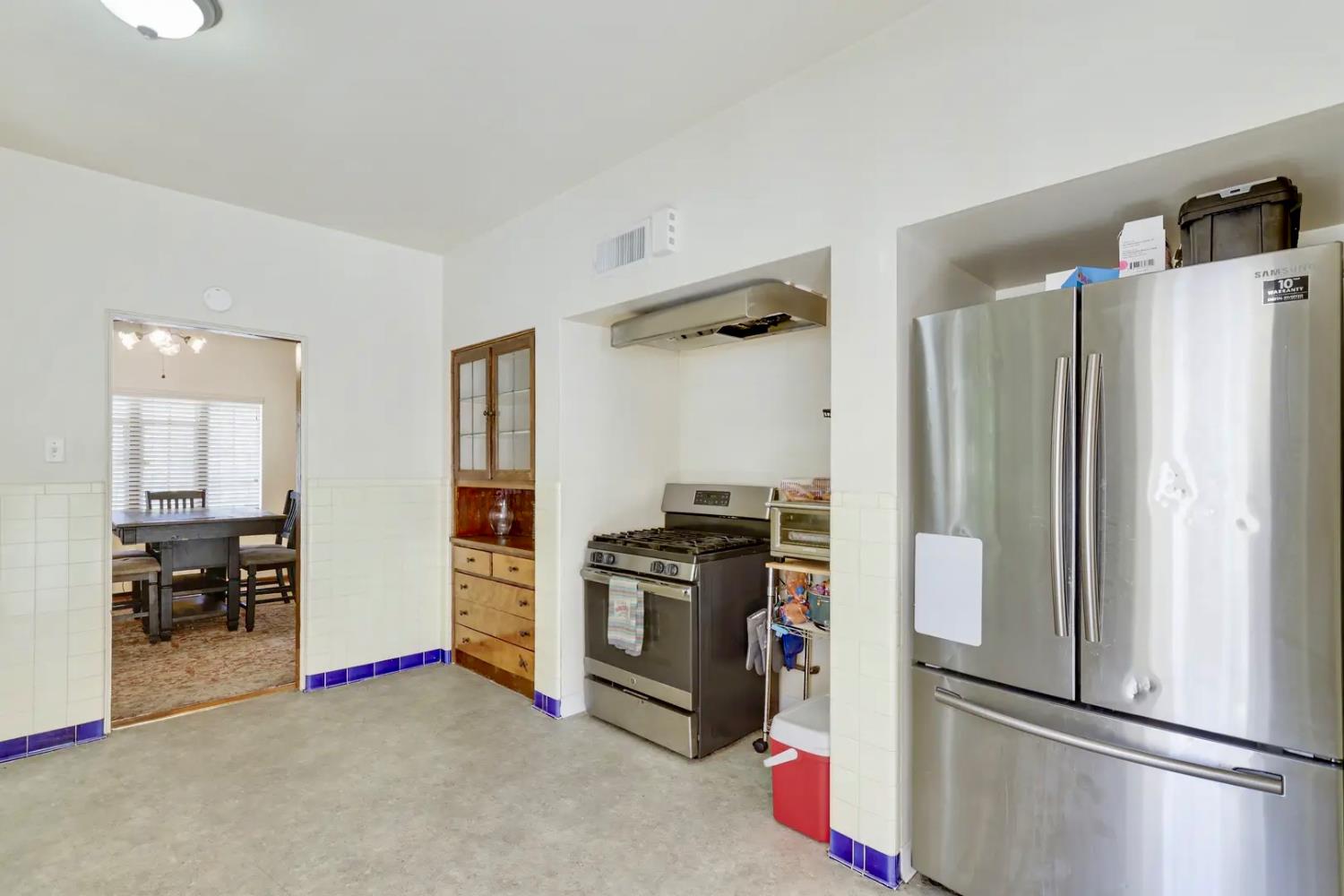 Detail Gallery Image 14 of 39 For 423 W Monterey Ave, Stockton,  CA 95204 - 2 Beds | 1 Baths