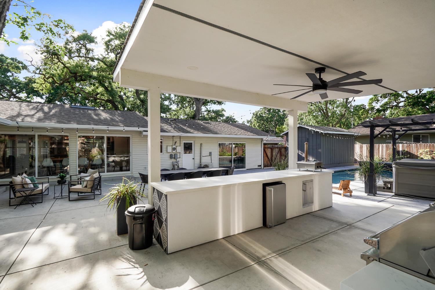 Detail Gallery Image 56 of 79 For 2321 Bonniebrook Dr, Stockton,  CA 95207 - 3 Beds | 2/1 Baths