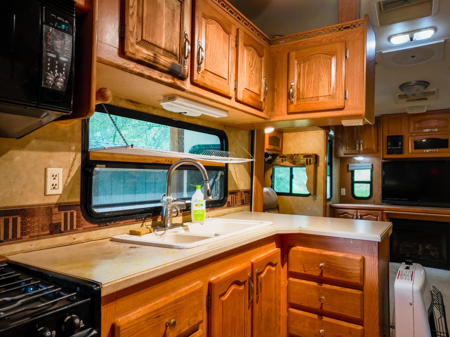 Detail Gallery Image 19 of 47 For 15441 Ballantree Ln, Grass Valley,  CA 95949 - – Beds | – Baths