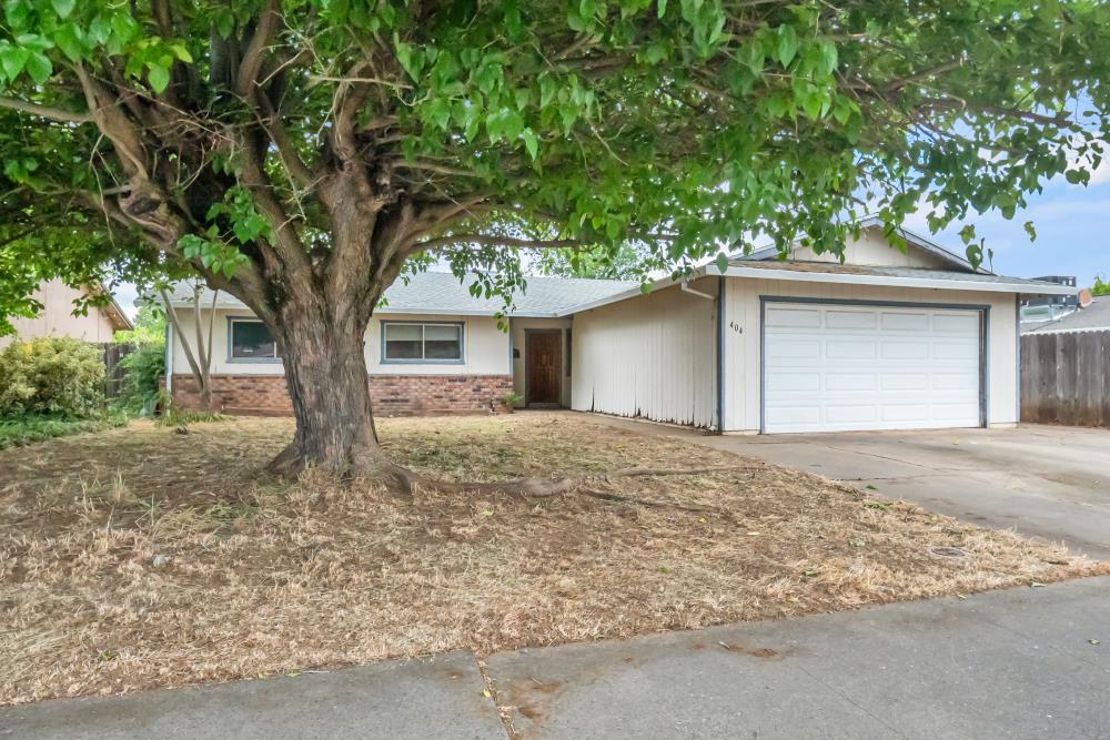 Detail Gallery Image 2 of 31 For 404 Porter Dr, Roseville,  CA 95678 - 3 Beds | 2 Baths