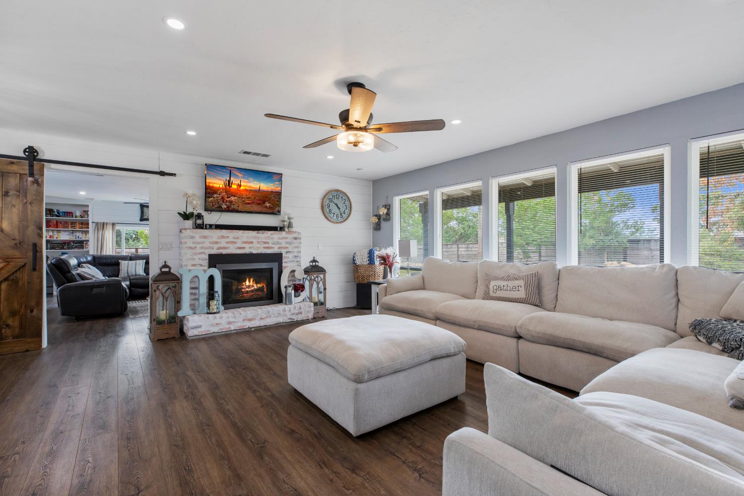 Detail Gallery Image 12 of 33 For 16302 Morrison Rd, Oakdale,  CA 95361 - 3 Beds | 2 Baths