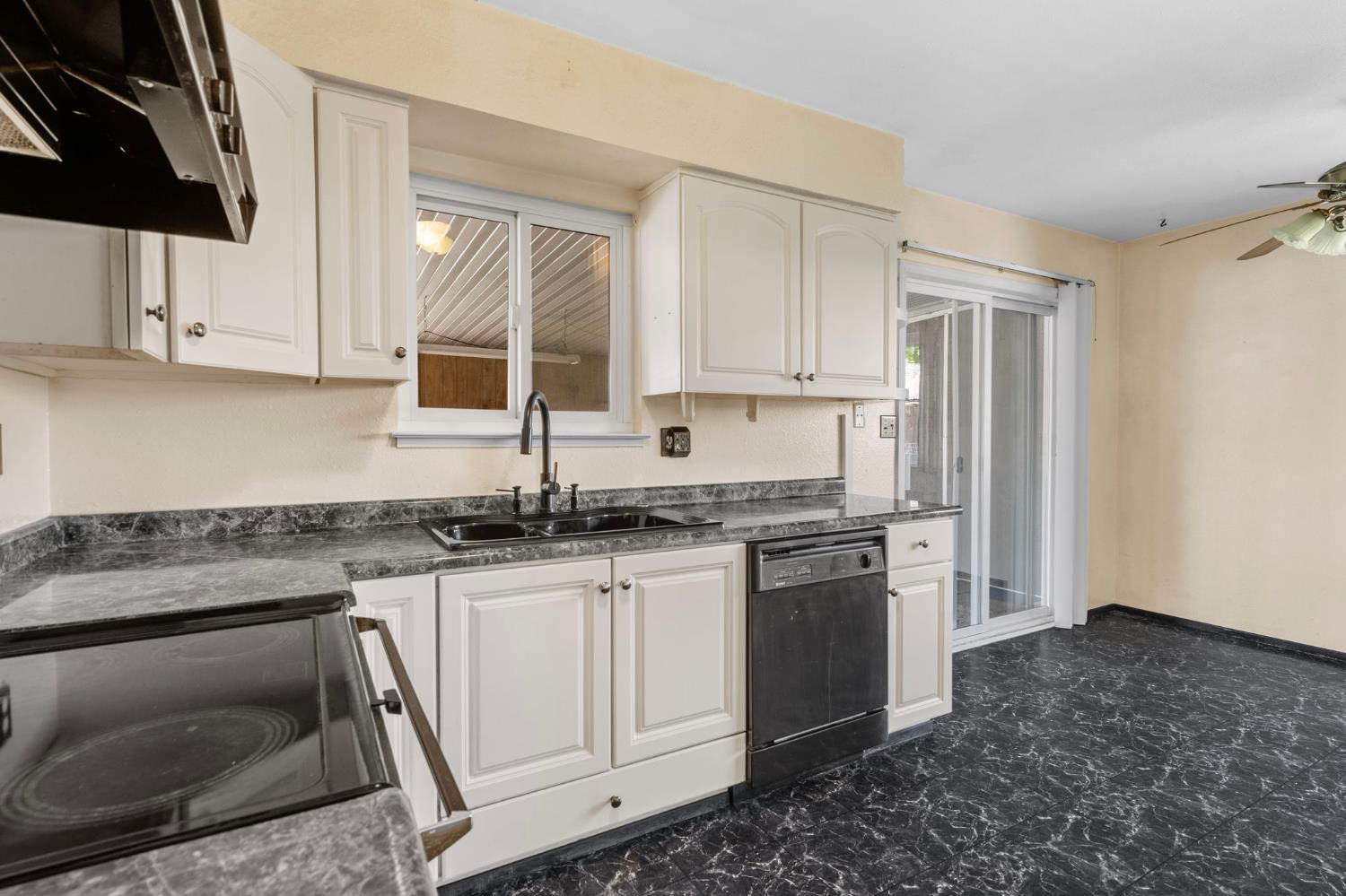 Cypress Drive, Tracy, California image 15