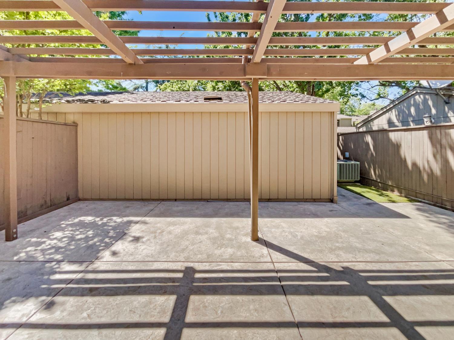 Photo #25: 225062142 Listing: Photo #25