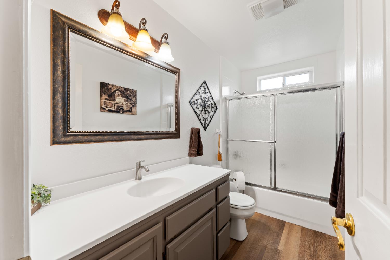 Detail Gallery Image 25 of 63 For 257 Cheyenne Ln, Auburn,  CA 95603 - 3 Beds | 3 Baths