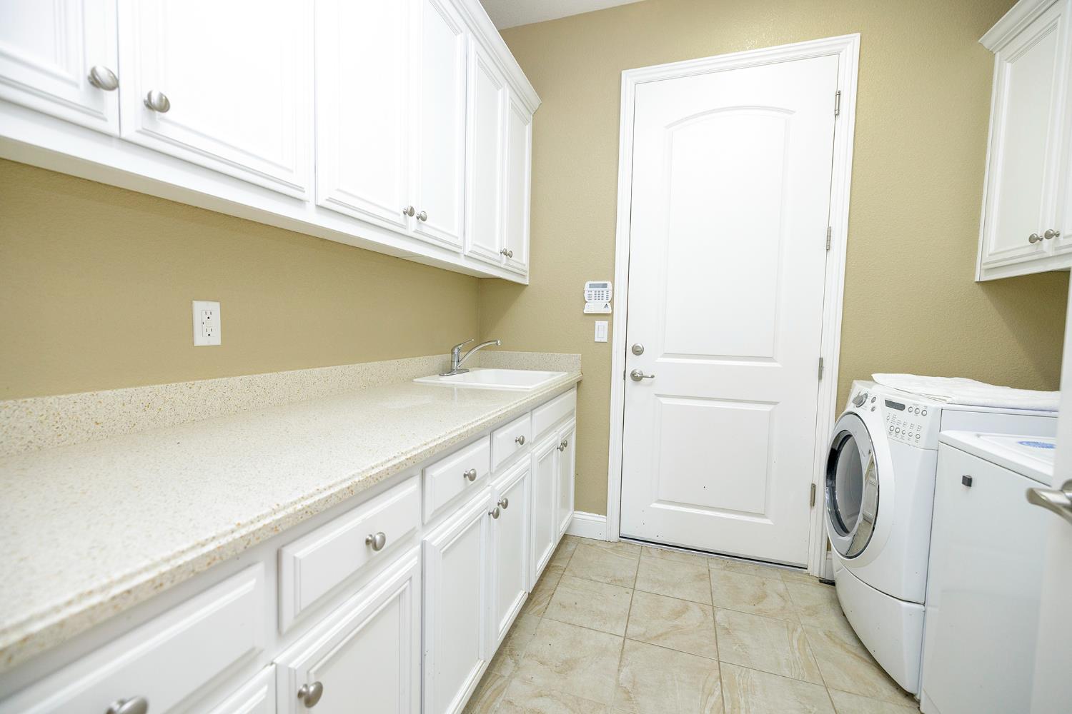 Detail Gallery Image 33 of 58 For 367 via Attivo, Oakdale,  CA 95361 - 2 Beds | 2/1 Baths