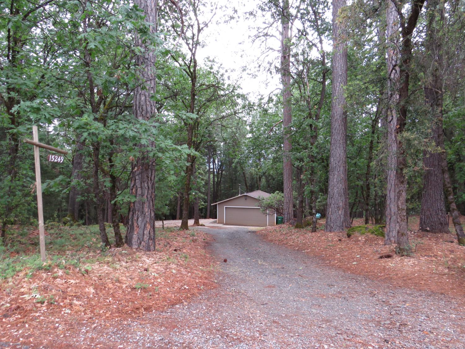Chattering Pines Road, Grass Valley, California image 31