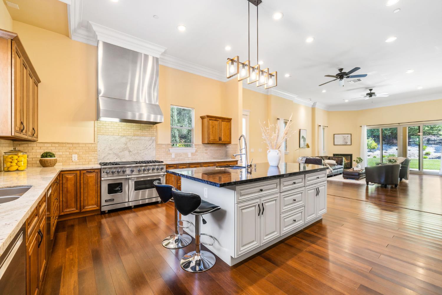 Detail Gallery Image 39 of 98 For 5521 Monte Claire Ln, Loomis,  CA 95650 - 6 Beds | 6/1 Baths