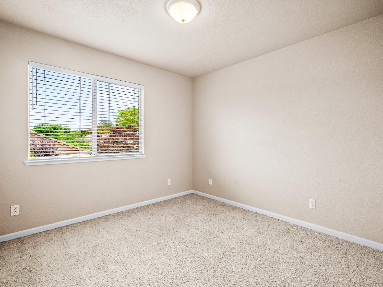 Farrell Court, Folsom, California image 31