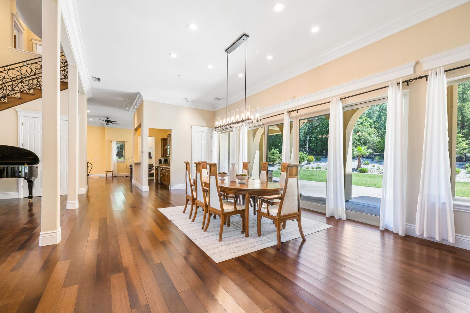 Detail Gallery Image 23 of 98 For 5521 Monte Claire Ln, Loomis,  CA 95650 - 6 Beds | 6/1 Baths