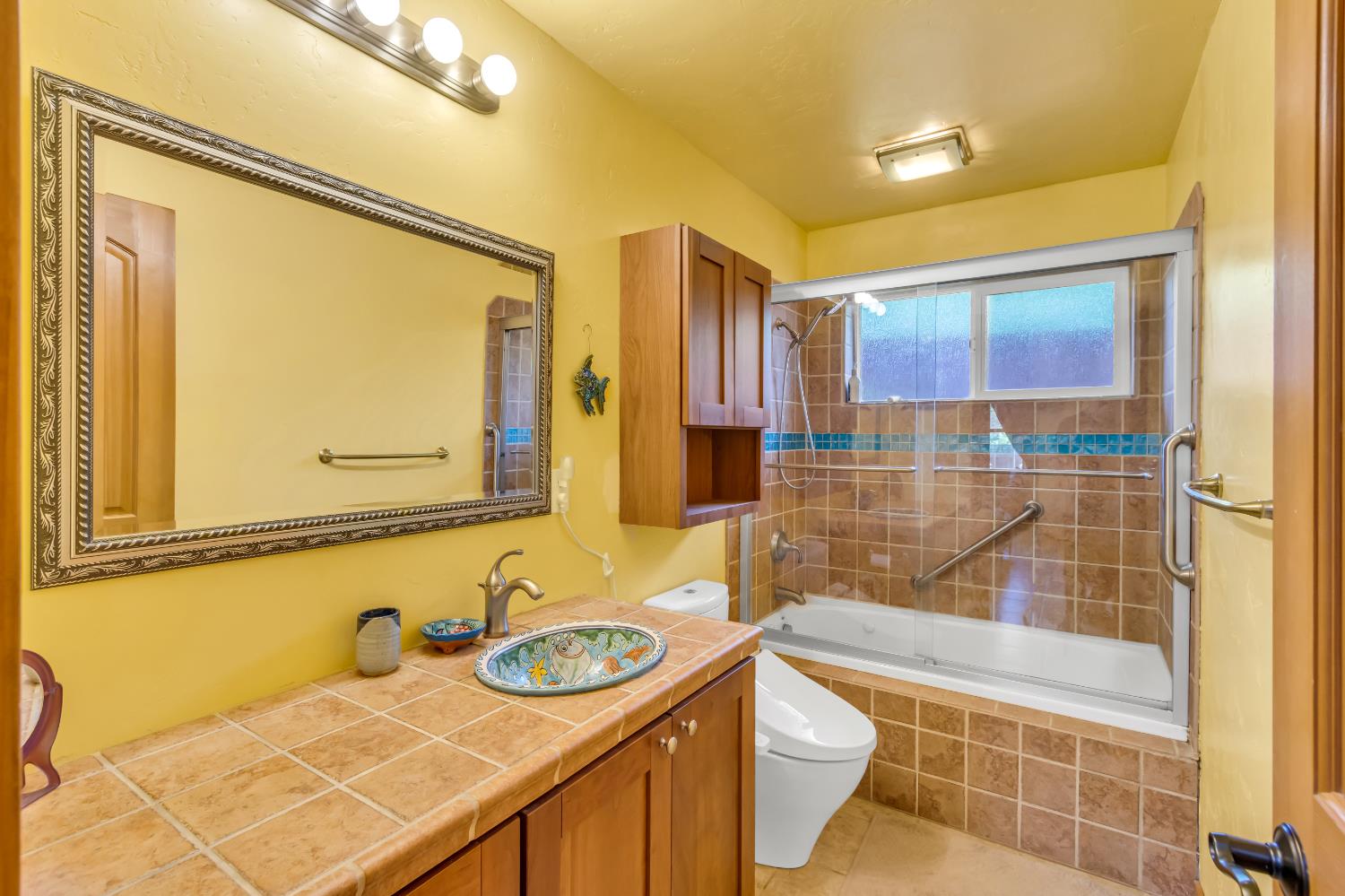 Detail Gallery Image 57 of 94 For 3857 Bannister Rd, Fair Oaks,  CA 95628 - 7 Beds | 3 Baths