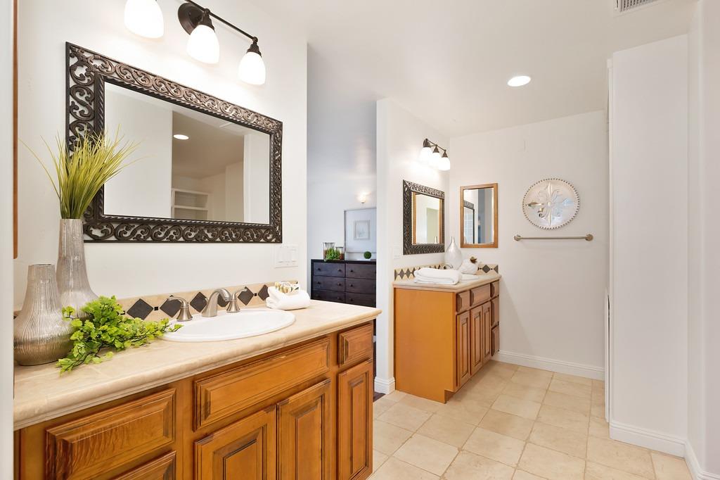 Detail Gallery Image 29 of 73 For 8224 Shadowood Ct, Granite Bay,  CA 95746 - 4 Beds | 2/1 Baths