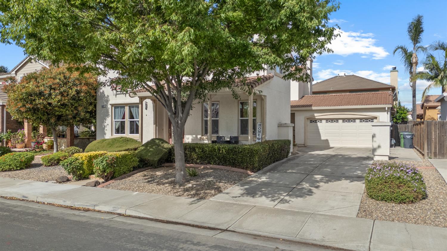 Detail Gallery Image 4 of 59 For 521 Mcdowell Way, Tracy,  CA 95377 - 4 Beds | 3 Baths