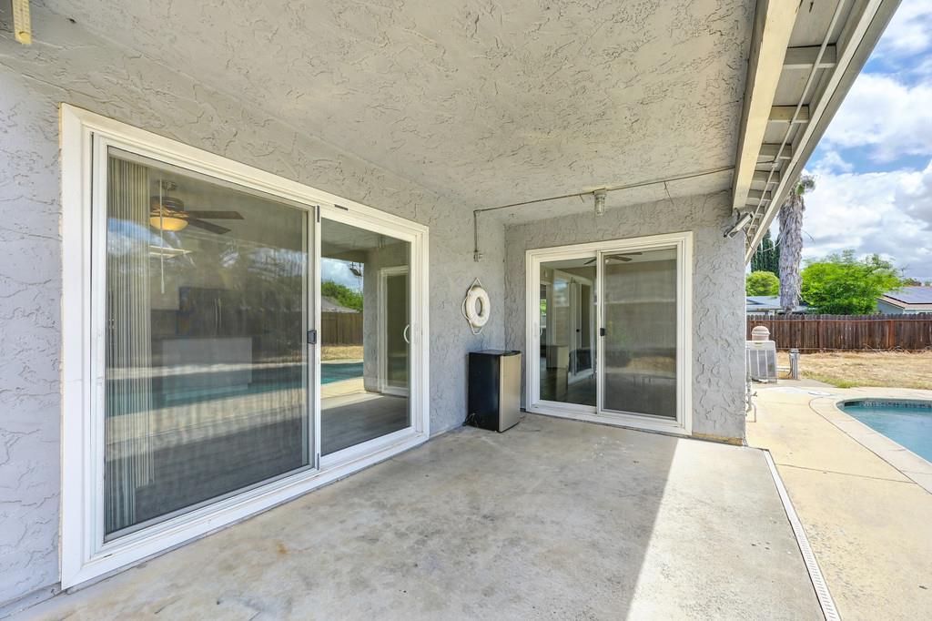 Detail Gallery Image 31 of 33 For 9620 Countryroads Dr, Sacramento,  CA 95827 - 4 Beds | 2 Baths