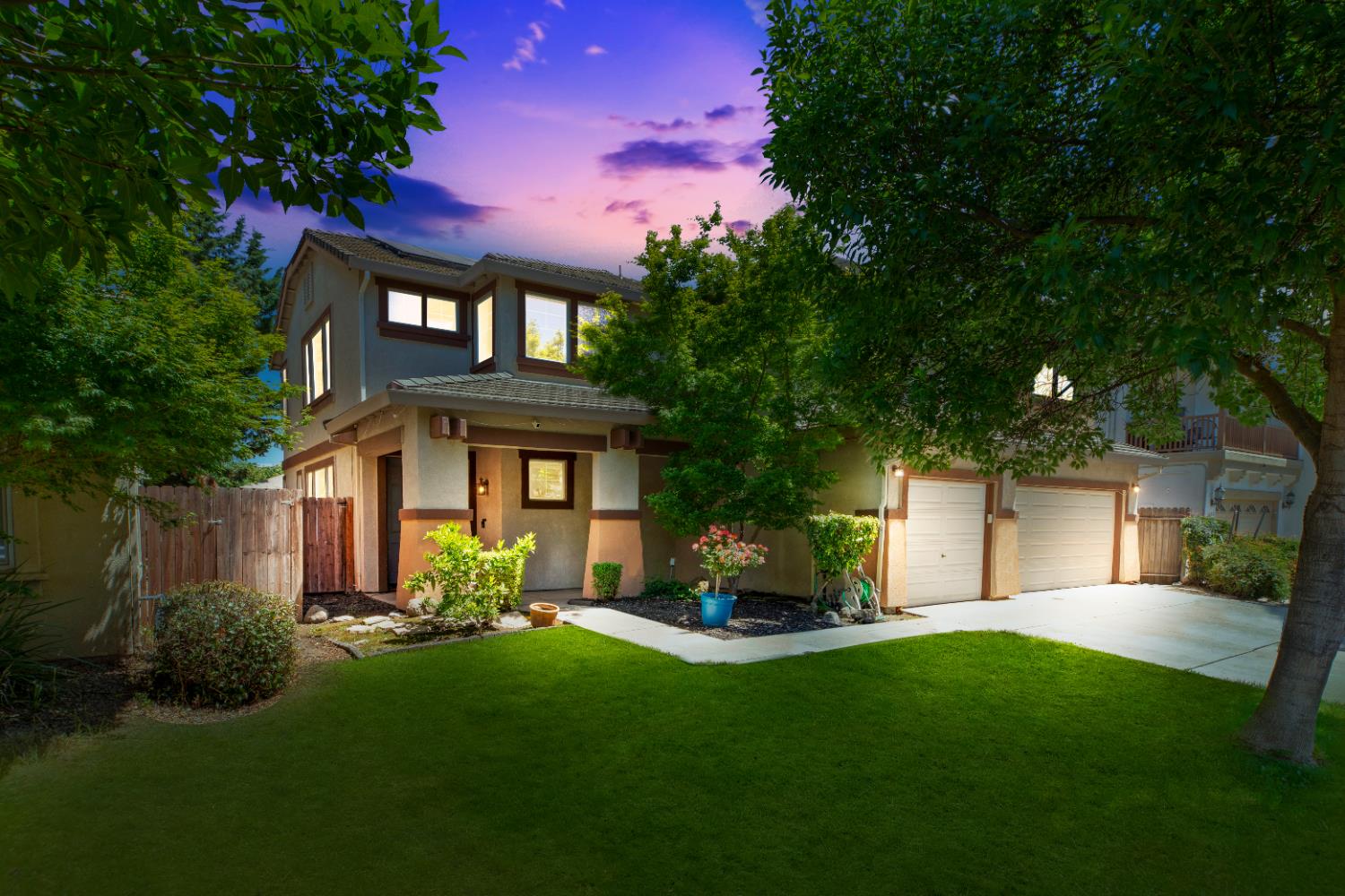 Detail Gallery Image 1 of 55 For 3408 Vancouver Dr, Modesto,  CA 95355 - 4 Beds | 3/1 Baths