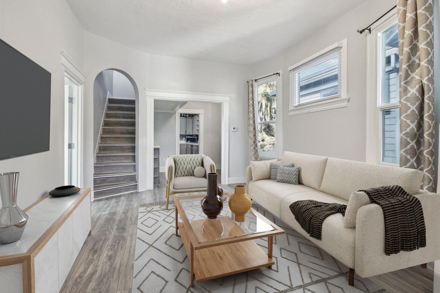 Detail Gallery Image 1 of 33 For 3133 Harrison St, Oakland,  CA 94611 - 4 Beds | 2 Baths
