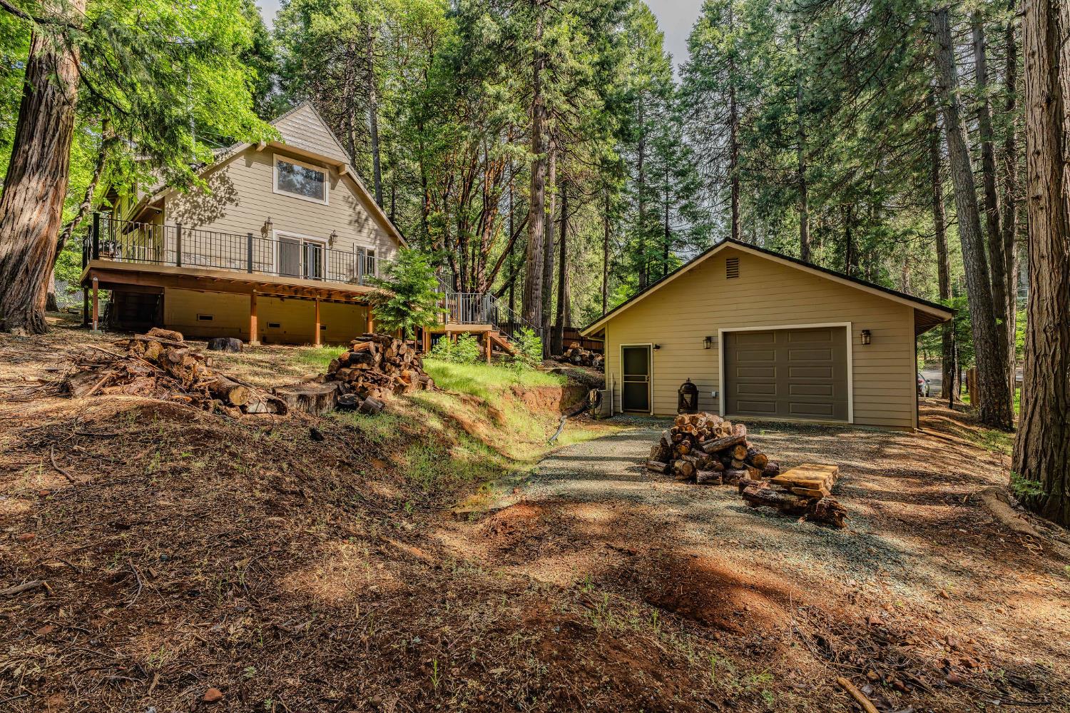 Detail Gallery Image 5 of 49 For 26671 Sugar Pine Dr, Pioneer,  CA 95666 - 3 Beds | 2 Baths