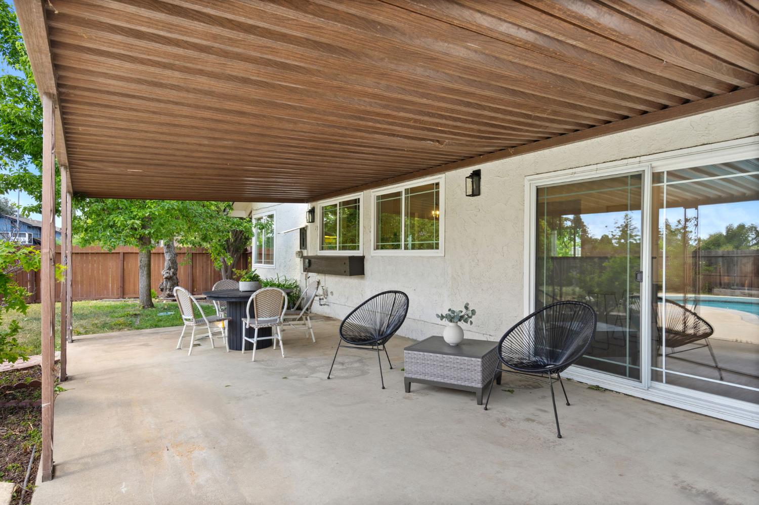 Detail Gallery Image 28 of 30 For 1736 Park Place Dr, Carmichael,  CA 95608 - 4 Beds | 2/1 Baths