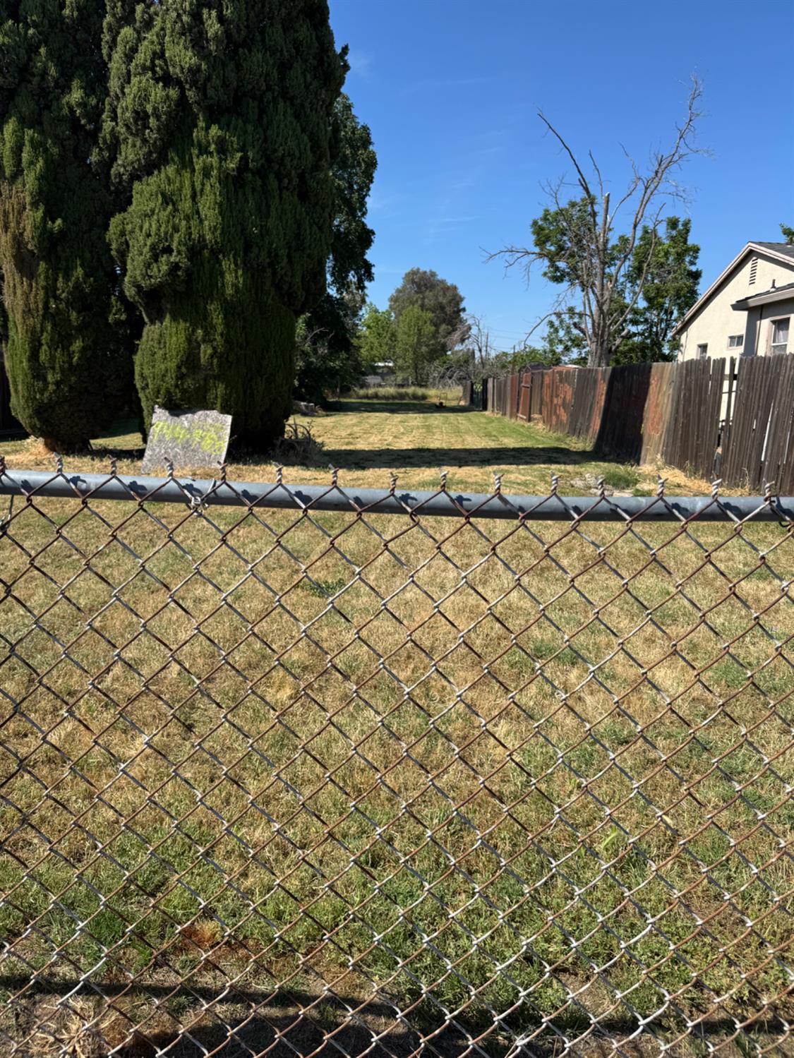 Las Palmas Avenue, Sacramento, California image 3