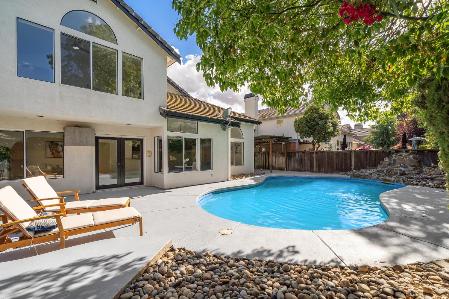 Tahoe Cir, Tracy, California image 39