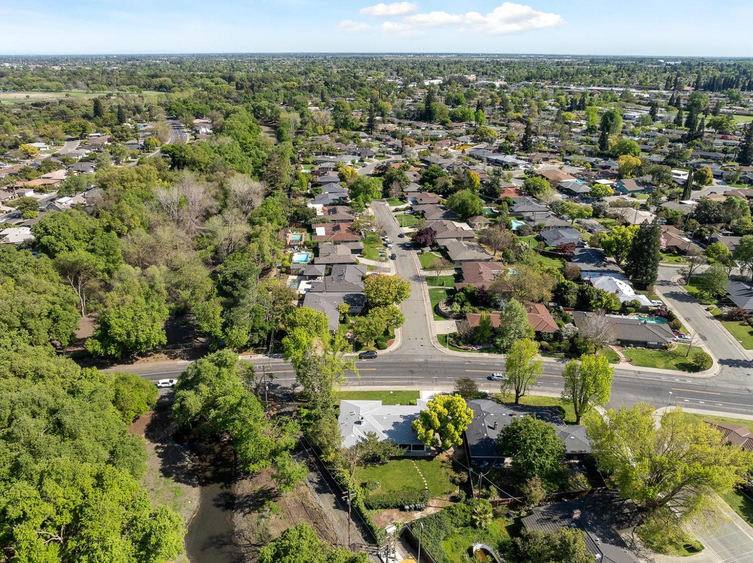 Detail Gallery Image 43 of 53 For 6612 13th St, Sacramento,  CA 95831 - 3 Beds | 2 Baths