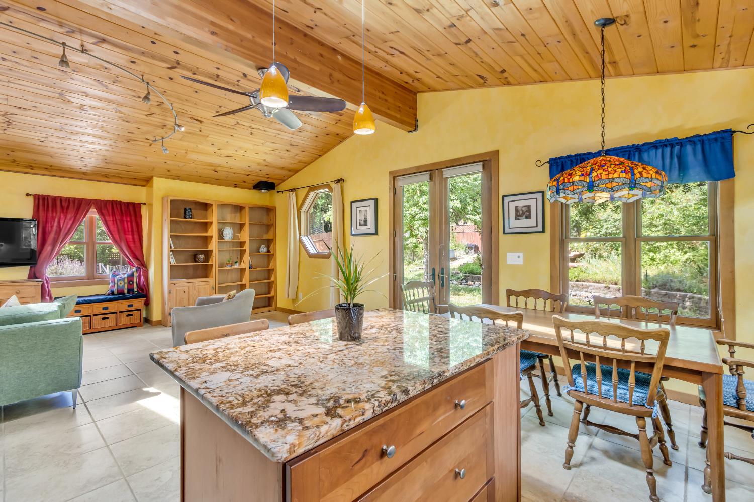 Detail Gallery Image 71 of 94 For 3857 Bannister Rd, Fair Oaks,  CA 95628 - 7 Beds | 3 Baths