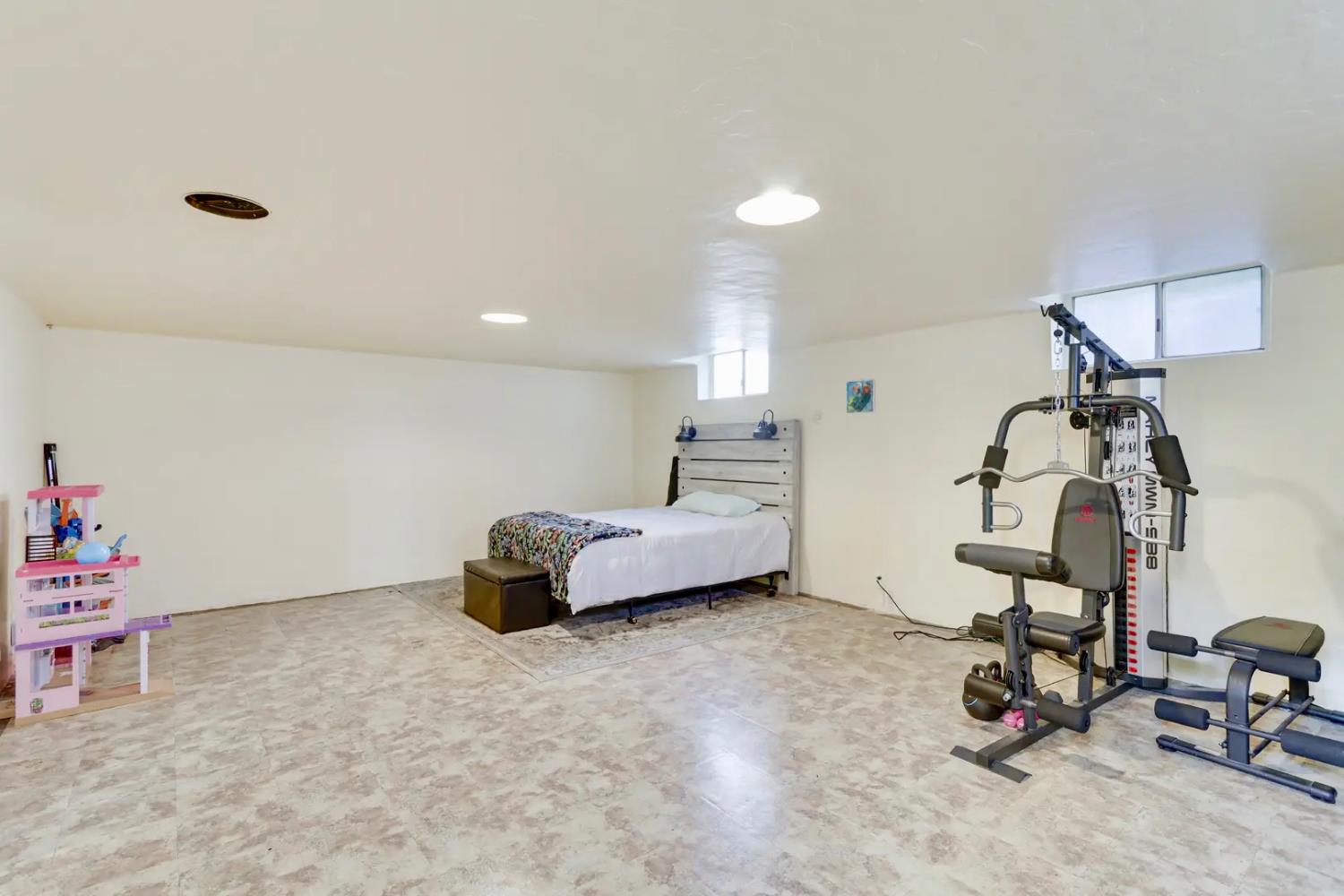 Detail Gallery Image 29 of 39 For 423 W Monterey Ave, Stockton,  CA 95204 - 2 Beds | 1 Baths