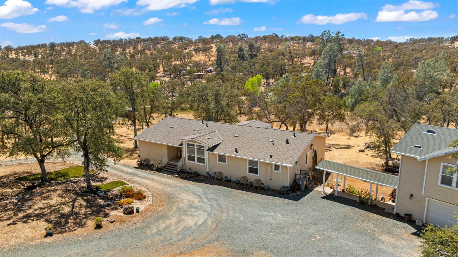 Detail Gallery Image 2 of 60 For 8378 Creek Way, –,  CA 95977 - 4 Beds | 2 Baths
