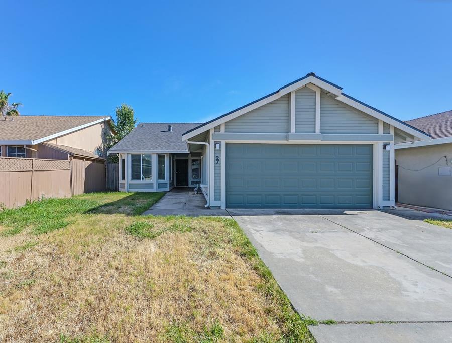 Peach Leaf Court, Sacramento, California image 42