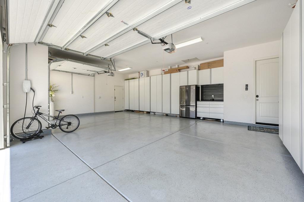 Detail Gallery Image 8 of 76 For 5175 Pastor Dr, Granite Bay,  CA 95746 - 5 Beds | 4/1 Baths