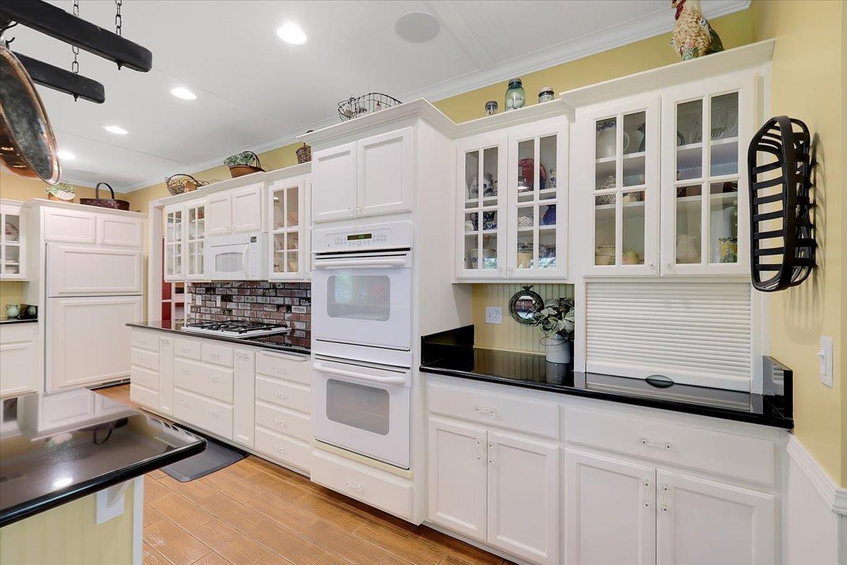 Detail Gallery Image 44 of 84 For 685 Saddleback Dr, Marysville,  CA 95901 - 3 Beds | 2/2 Baths
