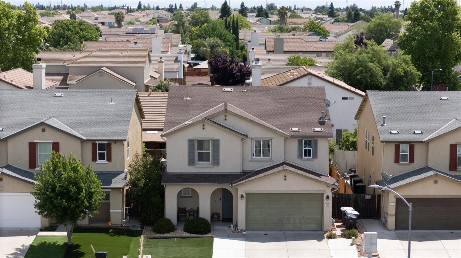 Detail Gallery Image 49 of 59 For 8269 Red Rock Dr, Sacramento,  CA 95829 - 4 Beds | 2/1 Baths
