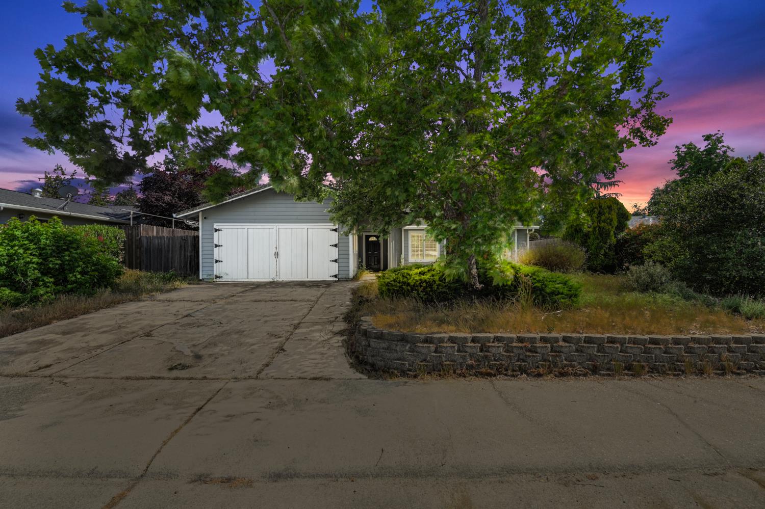 Detail Gallery Image 1 of 28 For 5992 Angelo Dr, Loomis,  CA 95650 - 3 Beds | 2 Baths