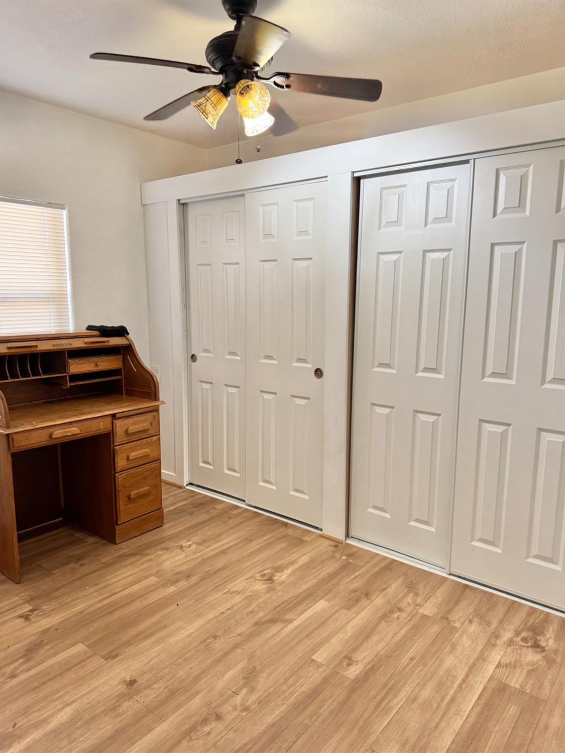 Detail Gallery Image 11 of 23 For 3611 West Ln, Stockton,  CA 95204 - 2 Beds | 2 Baths
