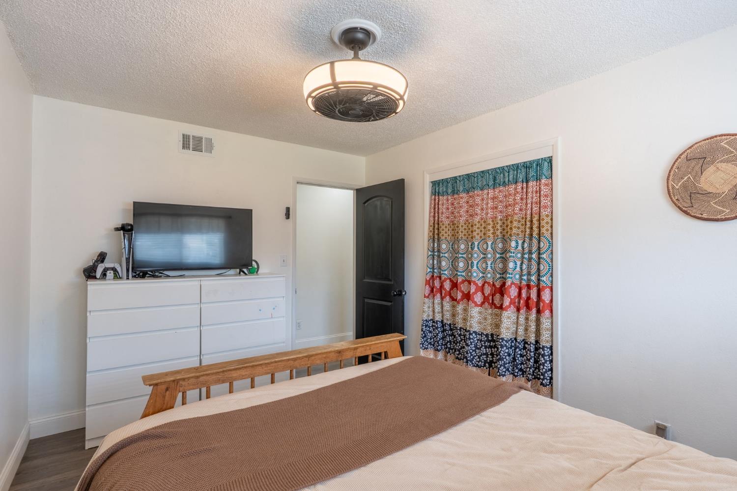 Detail Gallery Image 16 of 27 For 3730 Stanislaus St, Riverbank,  CA 95367 - 3 Beds | 2 Baths
