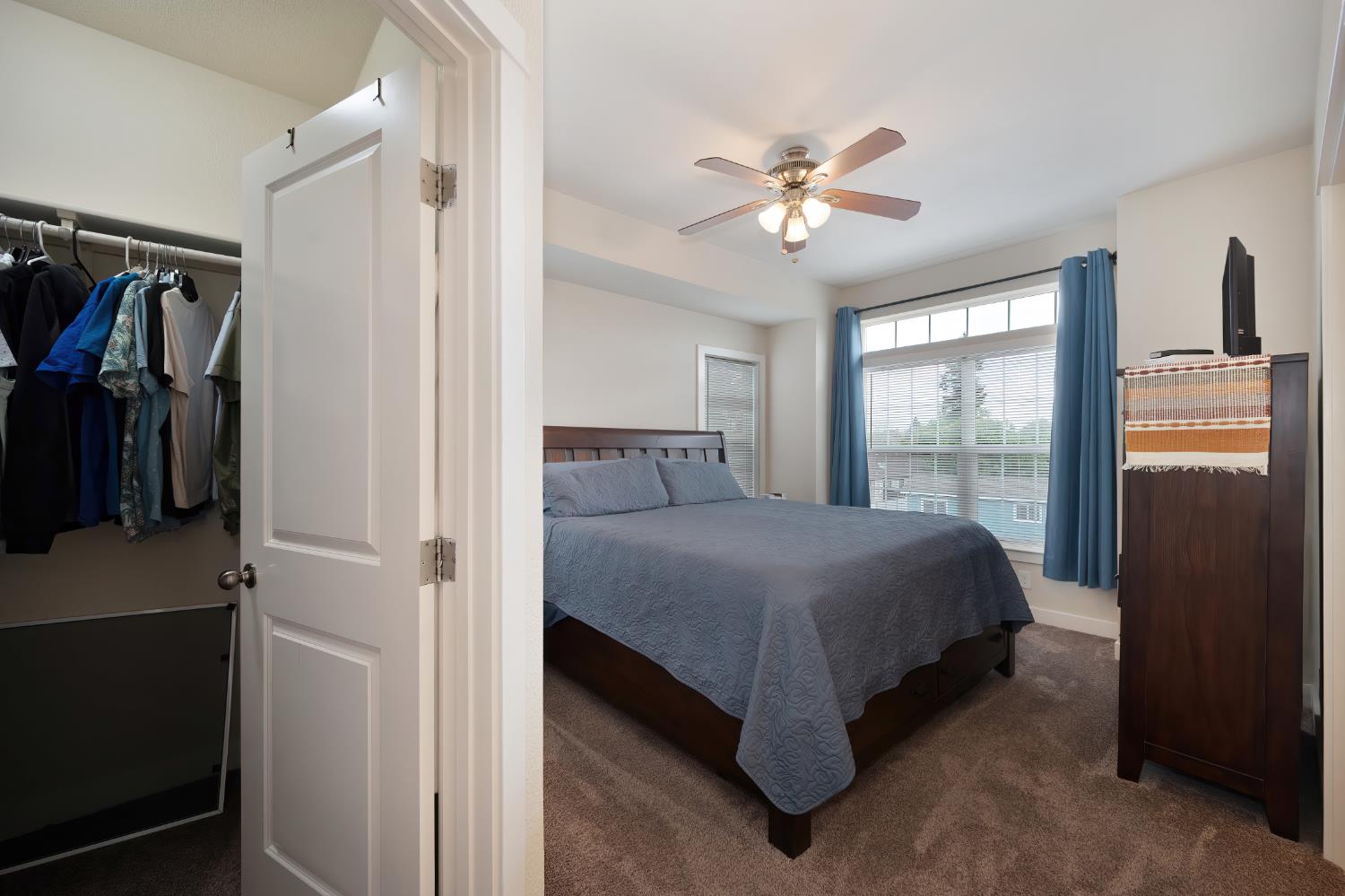Detail Gallery Image 21 of 37 For 105 Hickory St, Roseville,  CA 95678 - 3 Beds | 2/1 Baths
