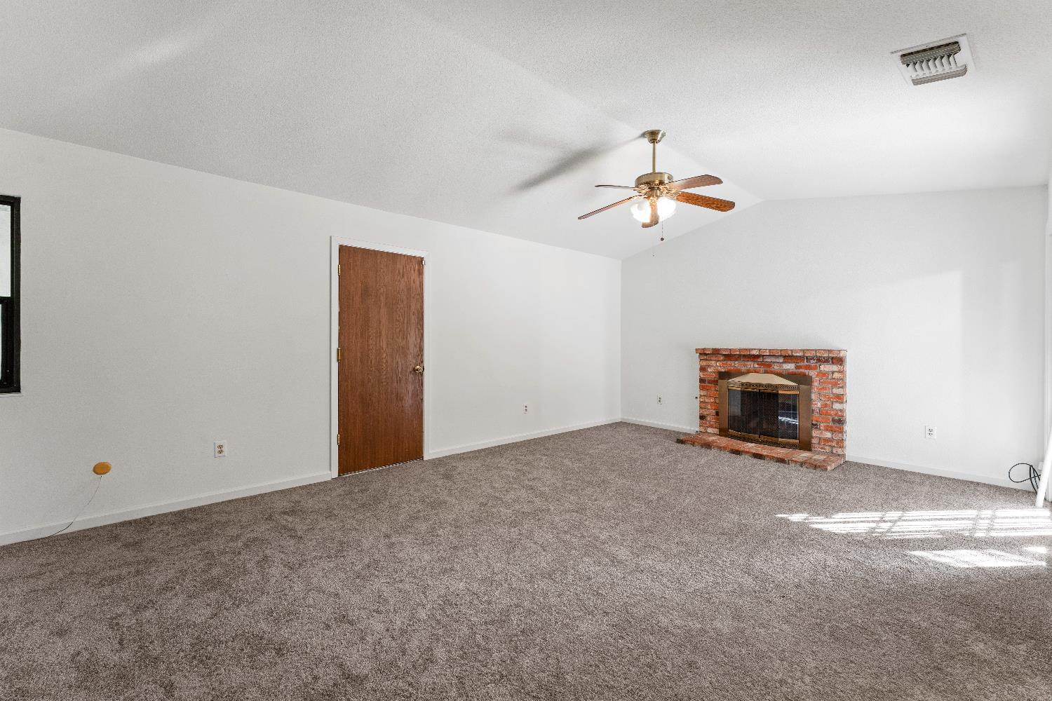 Detail Gallery Image 10 of 38 For 3349 Irvindale Way, Antelope,  CA 95843 - 3 Beds | 2 Baths