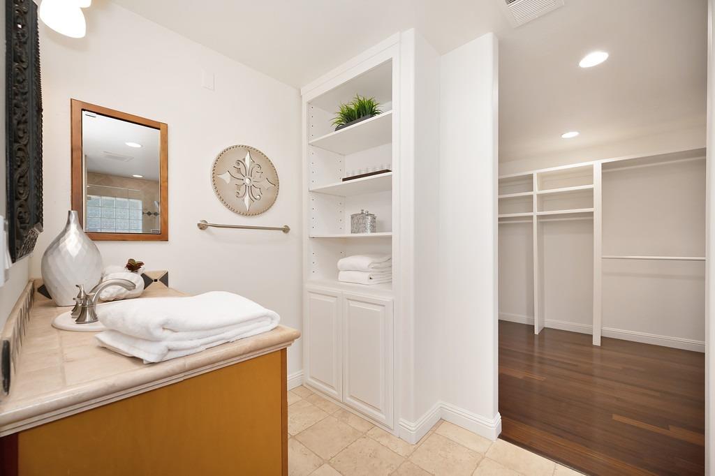 Detail Gallery Image 32 of 73 For 8224 Shadowood Ct, Granite Bay,  CA 95746 - 4 Beds | 2/1 Baths