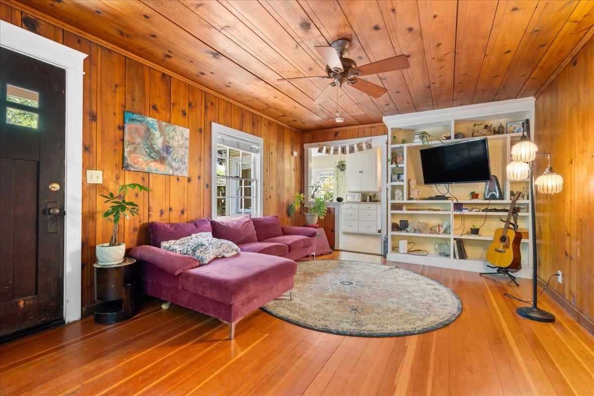 Detail Gallery Image 35 of 84 For 259 N Auburn St, Grass Valley,  CA 95945 - 5 Beds | 4 Baths