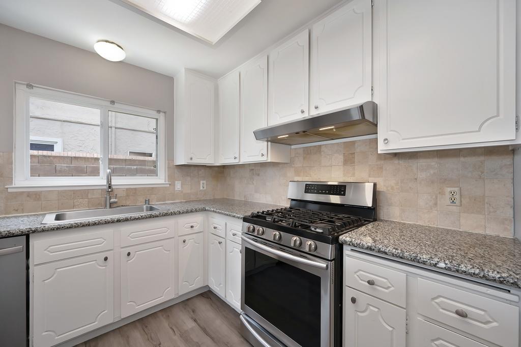Detail Gallery Image 8 of 33 For 9620 Countryroads Dr, Sacramento,  CA 95827 - 4 Beds | 2 Baths