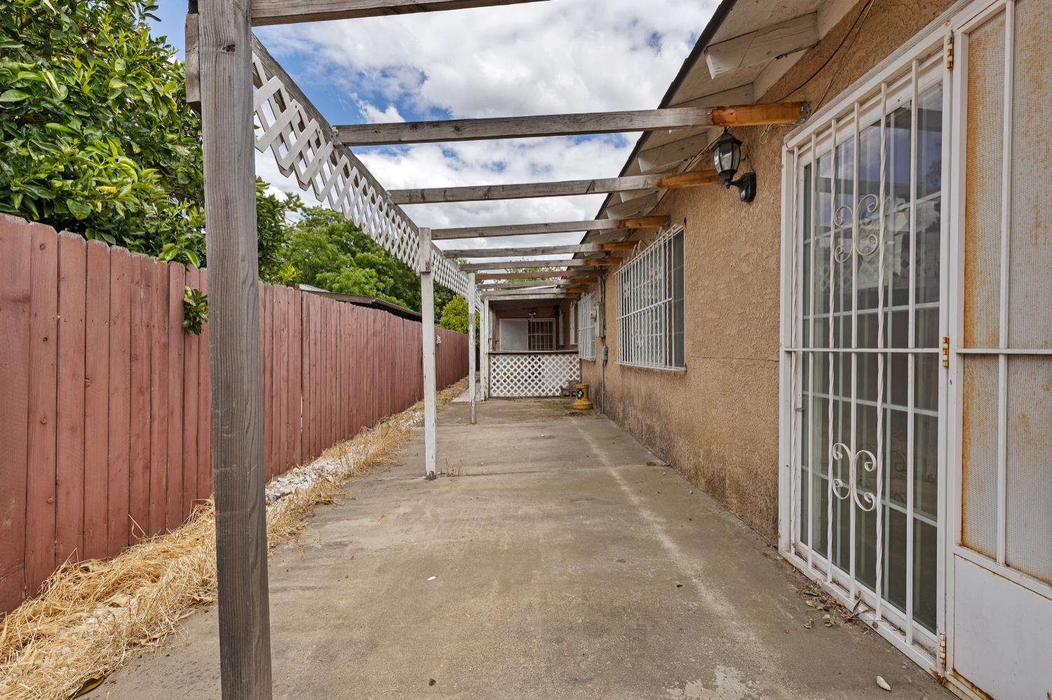 Detail Gallery Image 38 of 44 For 1761 Sikh Temple St, Stockton,  CA 95206 - 4 Beds | 2 Baths