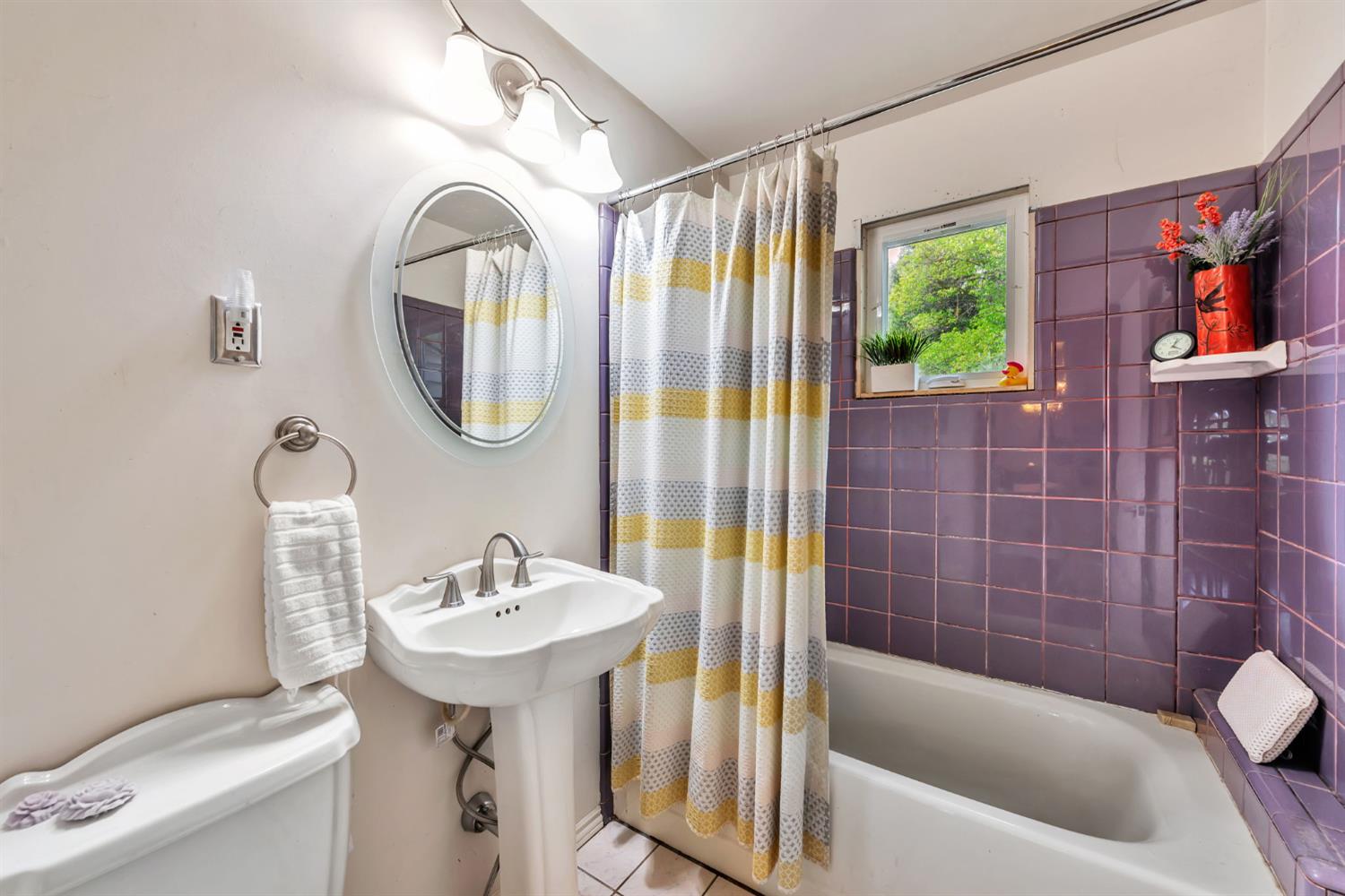 Detail Gallery Image 29 of 41 For 22175 Placer Hills Rd, Colfax,  CA 95713 - 6 Beds | 3 Baths