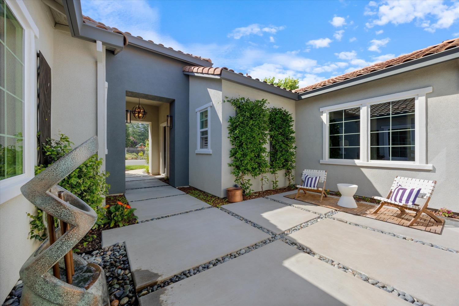 Detail Gallery Image 11 of 76 For 5175 Pastor Dr, Granite Bay,  CA 95746 - 5 Beds | 4/1 Baths