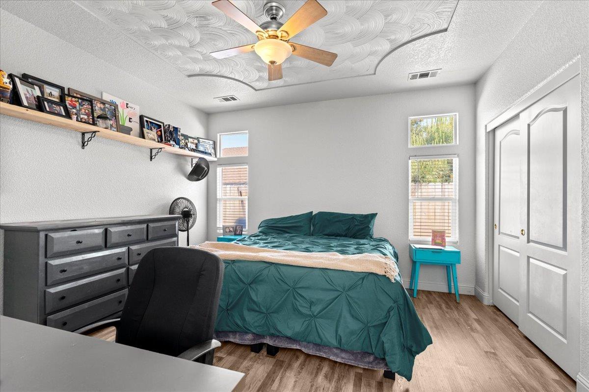 Detail Gallery Image 10 of 25 For 12701 Bonnie Brae Ave, Waterford,  CA 95386 - 4 Beds | 2 Baths