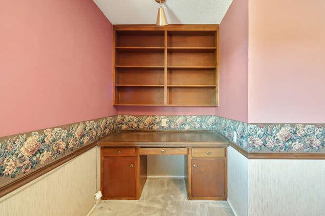 Detail Gallery Image 28 of 49 For 51 Tristan Cir, Sacramento,  CA 95823 - 5 Beds | 2/1 Baths
