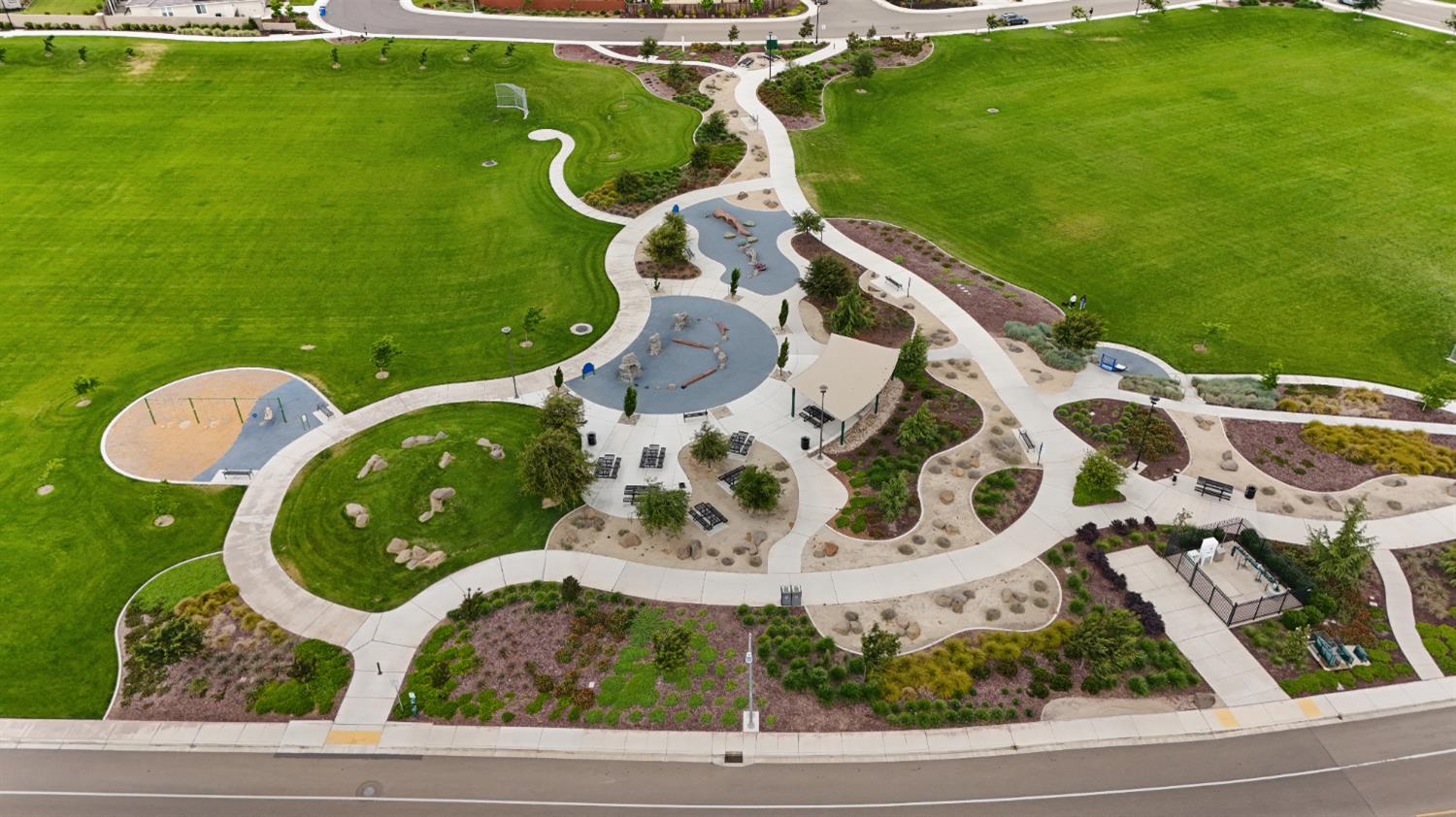 Detail Gallery Image 61 of 61 For 2134 Rambutan Pl, Manteca,  CA 95337 - 5 Beds | 3/1 Baths