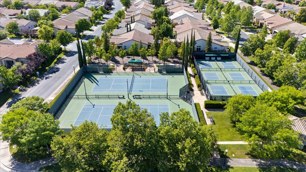 Detail Gallery Image 47 of 48 For 120 Pelican Bay Cir, Sacramento,  CA 95835 - 2 Beds | 2 Baths
