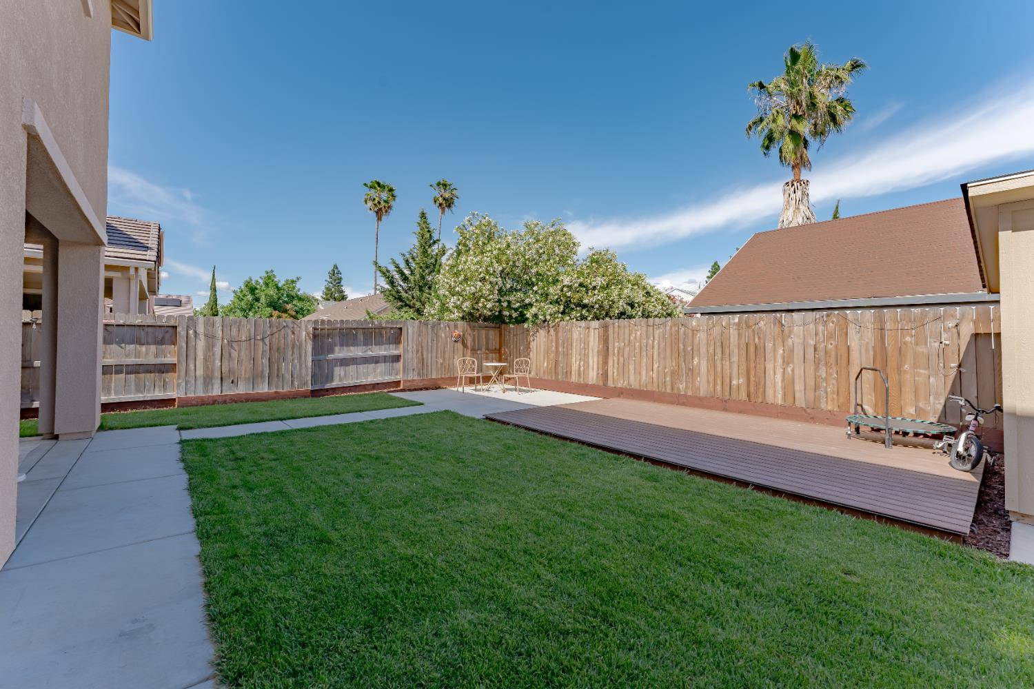 Detail Gallery Image 36 of 44 For 7744 Pullet Ct, Antelope,  CA 95843 - 5 Beds | 3 Baths