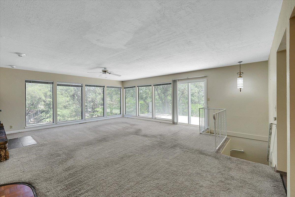 Detail Gallery Image 6 of 60 For 11211 N Lakeshore, Auburn,  CA 95602 - 3 Beds | 2 Baths