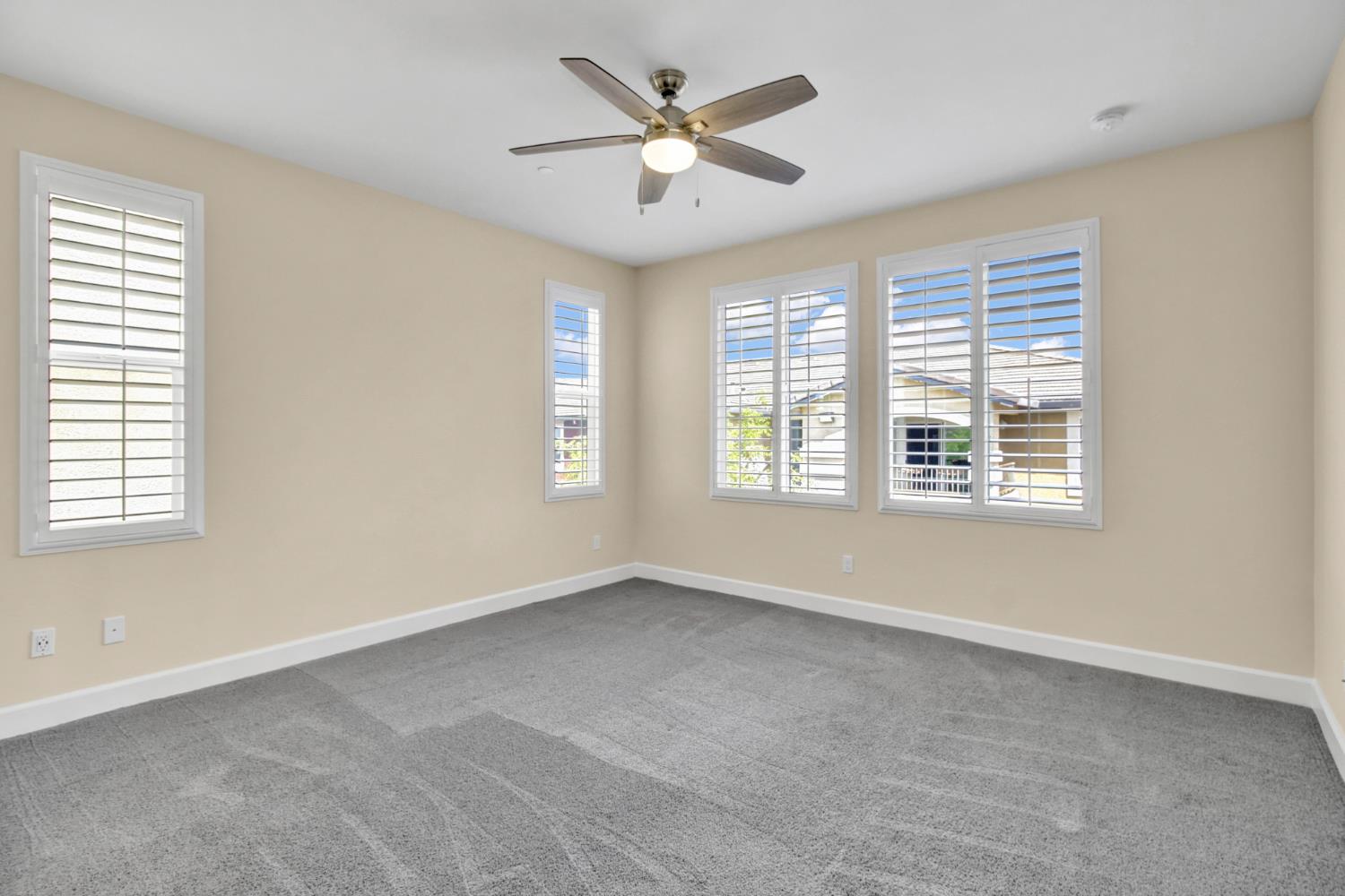 Julia Island Circle, Sacramento, California image 31