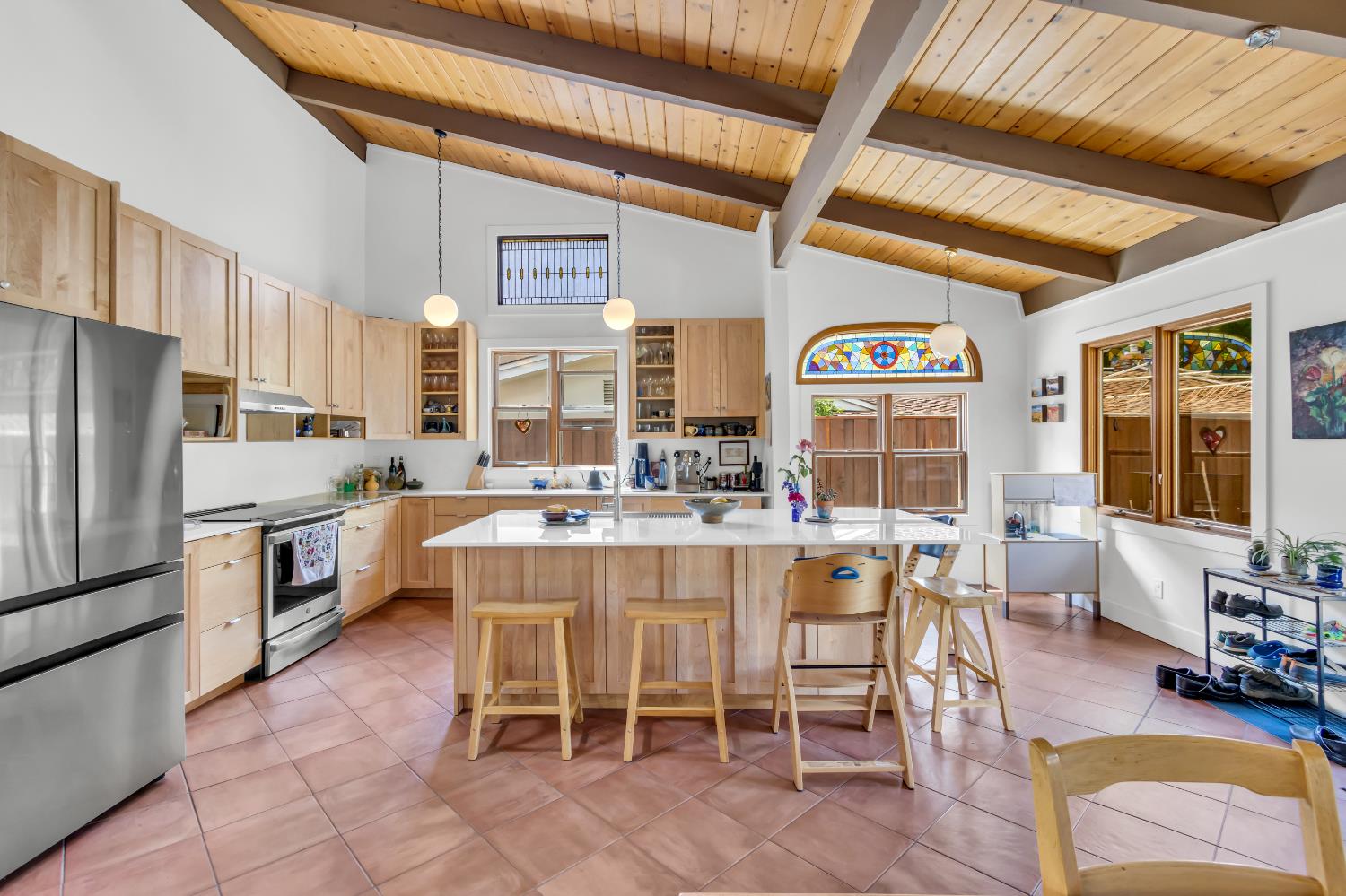 Detail Gallery Image 4 of 94 For 3857 Bannister Rd, Fair Oaks,  CA 95628 - 7 Beds | 3 Baths